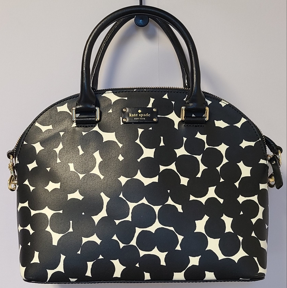 EUC Kate Spade Dome Bag with matching wallet